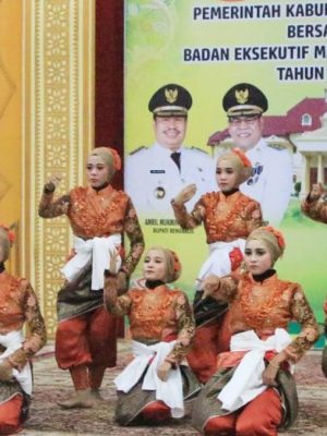 Juara I Tari Bunian Tingkat Provinsi Riau se Mahasiswa Riau