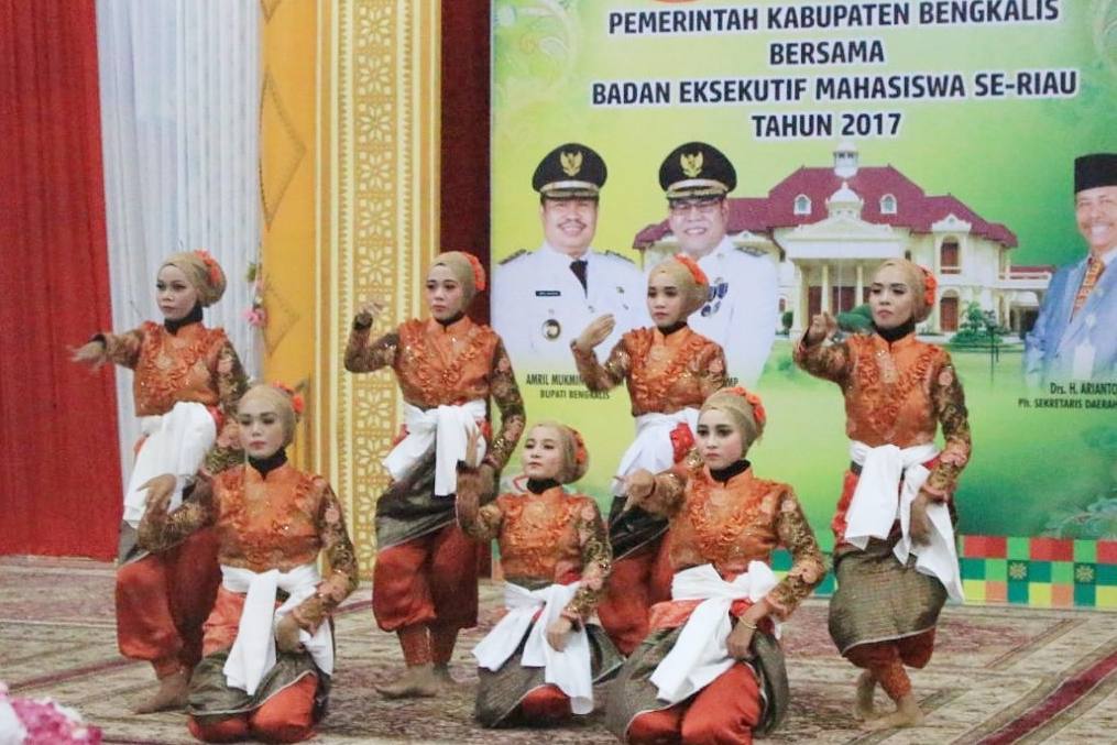 Juara I Tari Bunian Tingkat Provinsi Riau se Mahasiswa Riau